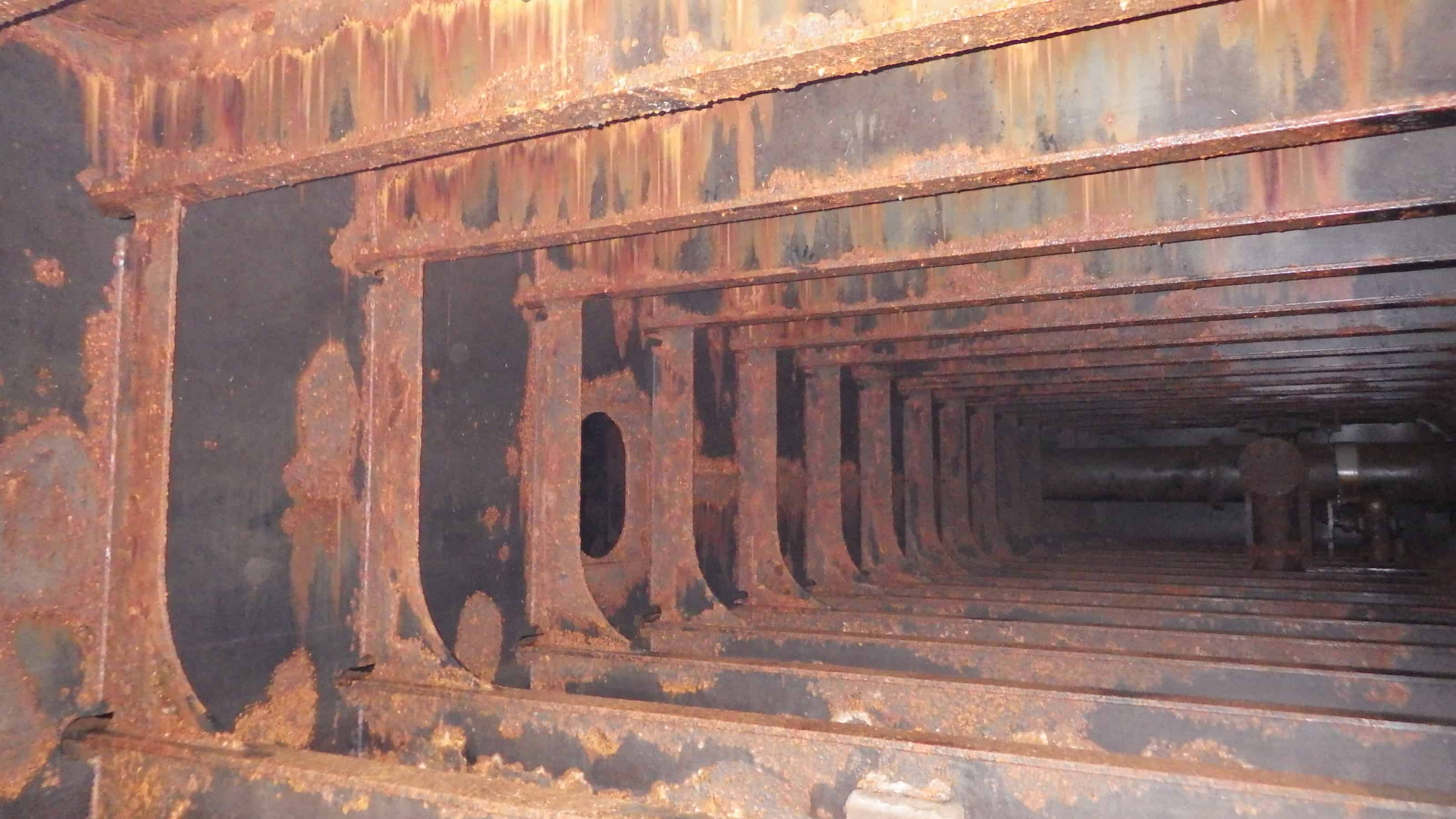 heavily corroded ballast tank internals