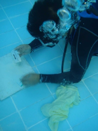 Pool fix underwater application of pool-fix system